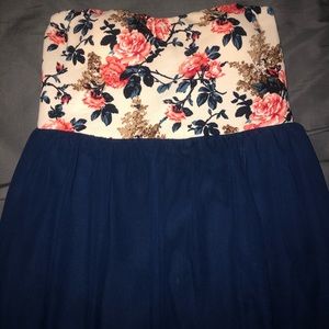 Blue strapless dress